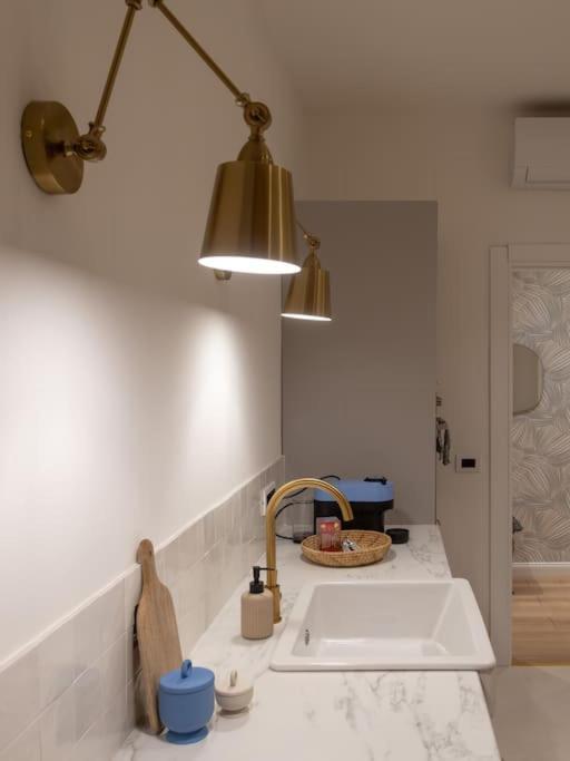 Foscolo 46 - Elegant Family Apartment Trieste Dış mekan fotoğraf